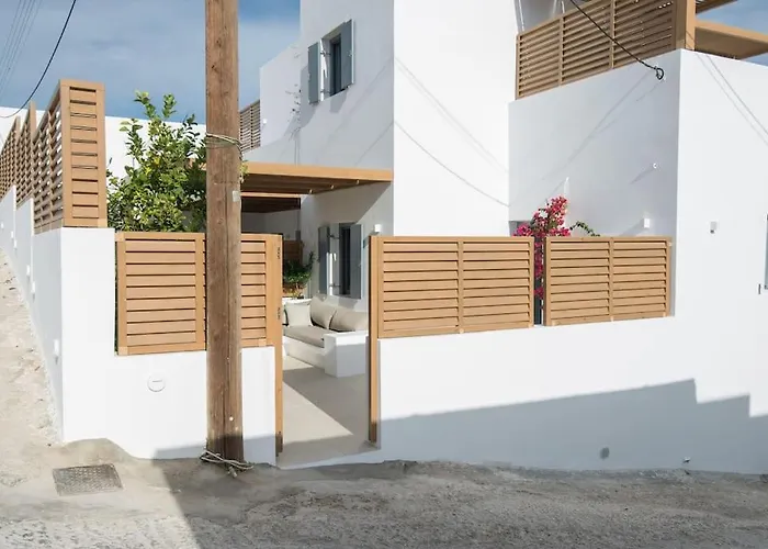 Aba ηospitalite, The Deluxe Suite, * Naousa (Paros)