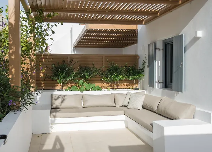 Aba ηospitalite, The Deluxe Suite, * Naousa (Paros)